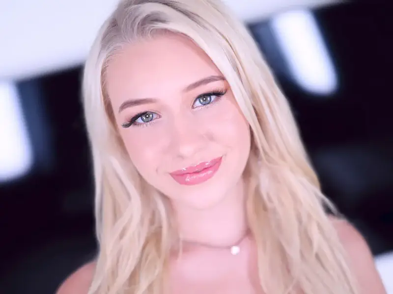 Amateur Allure Blonde Pov - Skyler Storm Makes Debut at Amateur Allure